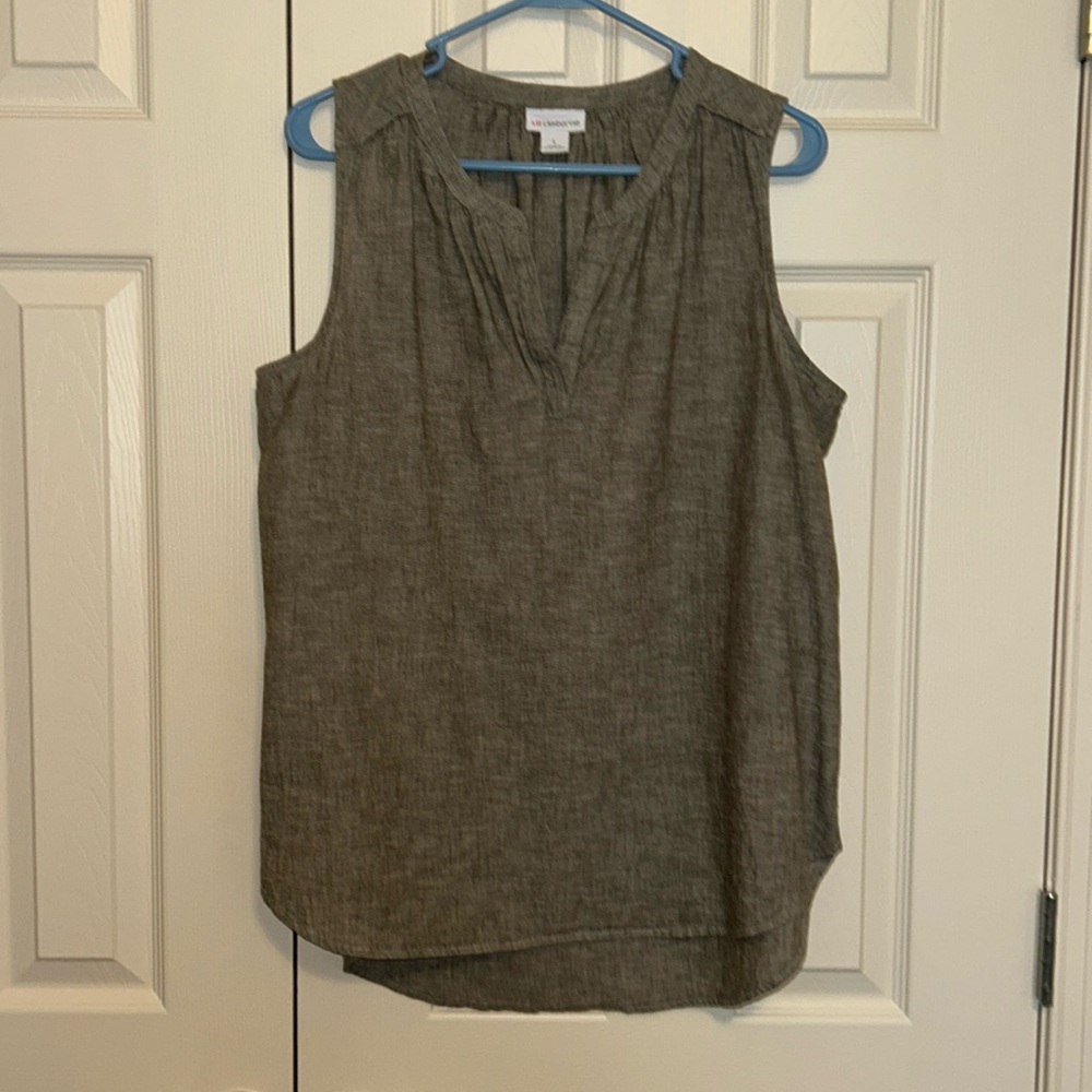 Liz Claiborne tank